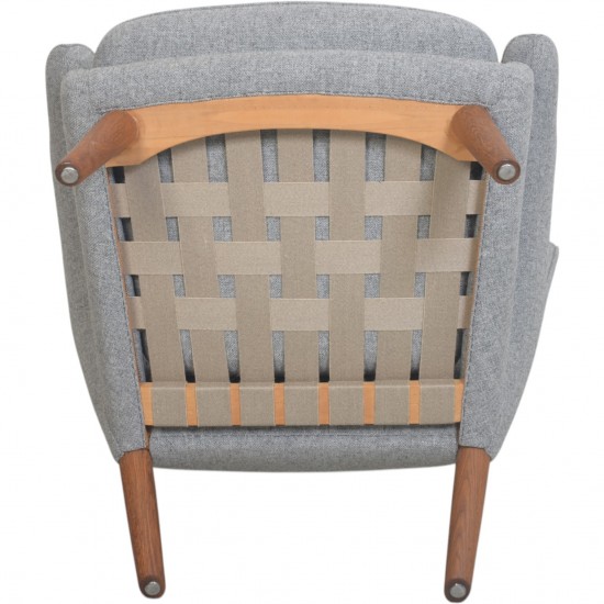 Hans Wegner Bamse stol betrukket med gråt Hallingdal 130 stof 1960'erne