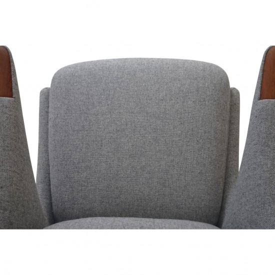 Hans Wegner Bamse stol betrukket med gråt Hallingdal 130 stof 1960'erne