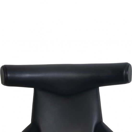 Hans Wegner Ox chair med skammel i sort læder 2001