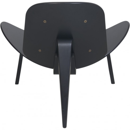 Hans Wegner CH07 Shell stol i gråt stof 2010'erne