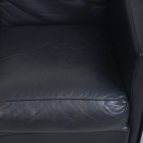 Le Corbusier LC2 3-personers sofa i sort læder 2000'erne