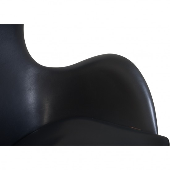Arne Jacobsen Ægget stol i sort elegance læder 2017