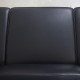 Arne Jacobsen 3303 3.personers lufthavnssofa i sort læder 1987