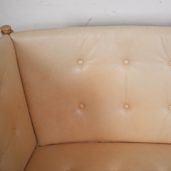 Børge Mogensen Spoke-back sofa in natural leather 1983
