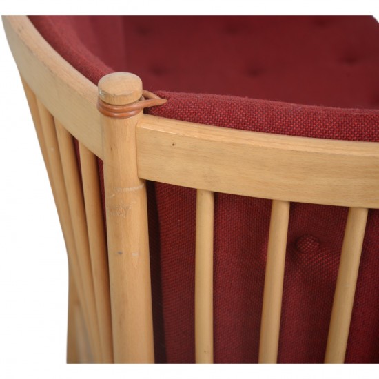 Børge Mogensen Spoke-back sofa in red fabric 1973