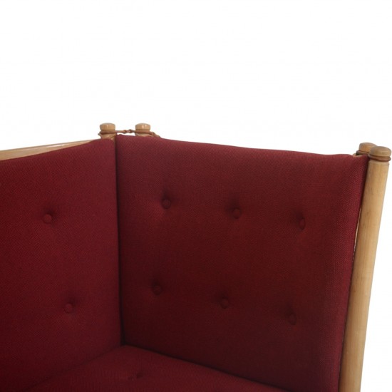 Børge Mogensen Spoke-back sofa in red fabric 1973