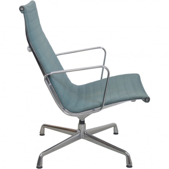 Charles Eames EA116 loungestol i blåt hopsack stof 1980'erne
