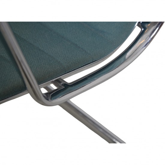 Charles Eames EA116 loungestol i blåt hopsack stof 1980'erne
