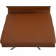 Charles Eames EA205 stol nybetrukket med cognac bizon læder