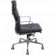 Charles Eames EA219 kontorstol i sort læder 2007