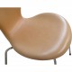 Sæt af 8 Arne Jacobsen Syver stole i lys anilin læder 2000'erne