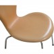 Sæt af 8 Arne Jacobsen Syver stole i lys anilin læder 2000'erne