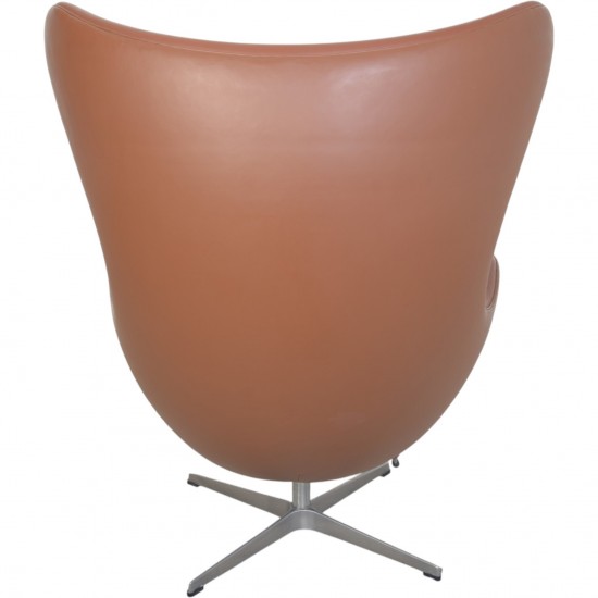 Arne Jacobsen Ægget stol i cognac læder 1995
