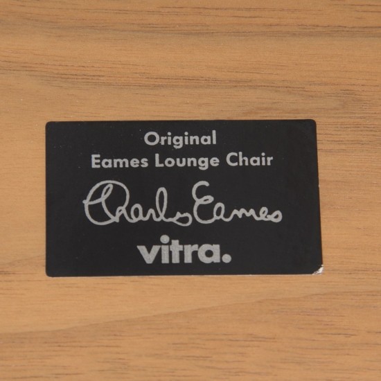 Charles Eames Lounge chair med ottoman i hvid læder 2010'erne