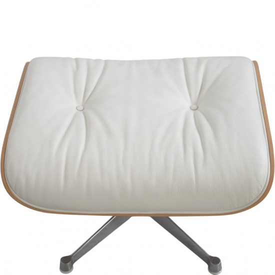 Charles Eames Lounge chair med ottoman i hvid læder 2010'erne