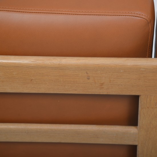 Hans Wegner GE290 3-personers sofa af eg og valnød med anilin læder 1990'erne
