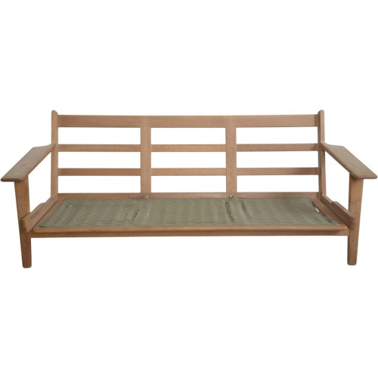 Hans Wegner GE290 3-personers sofa af eg og valnød med anilin læder 1990'erne