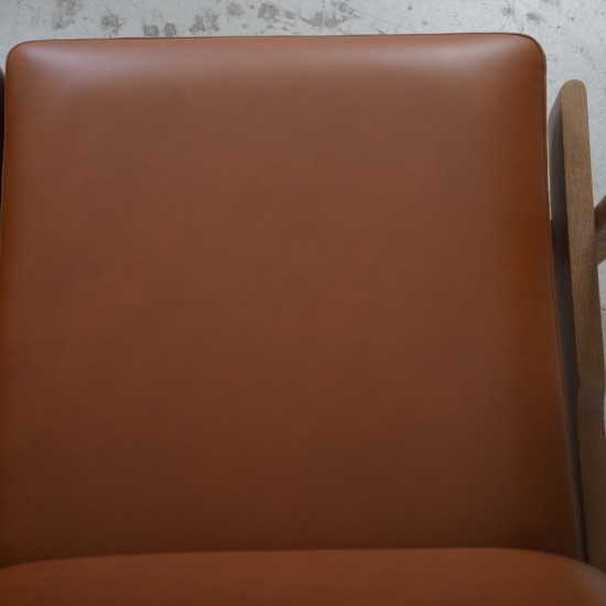 Hans Wegner GE290 3-personers sofa af eg og valnød med anilin læder 1990'erne