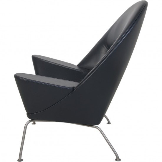 Hans Wegner CH468 Oculus chair reupholstered in black classic leather