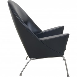 Hans Wegner CH468 Oculus chair reupholstered in black classic leather