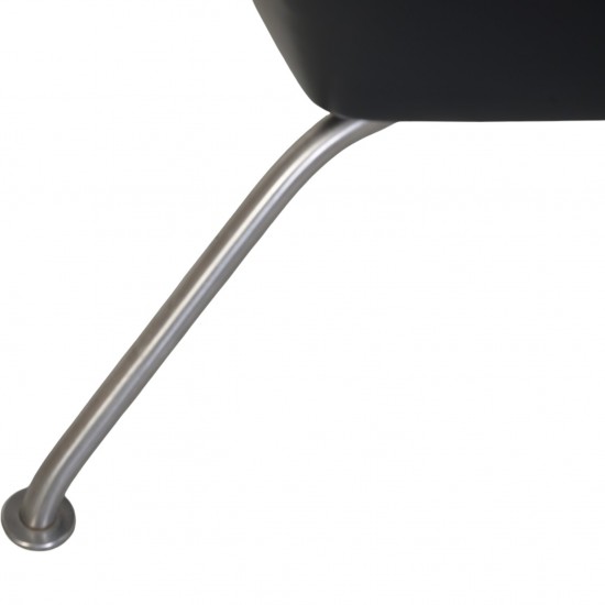 Hans Wegner CH468 Oculus chair reupholstered in black classic leather