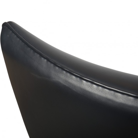 Hans Wegner CH445 Wing chair in black leather 1990s