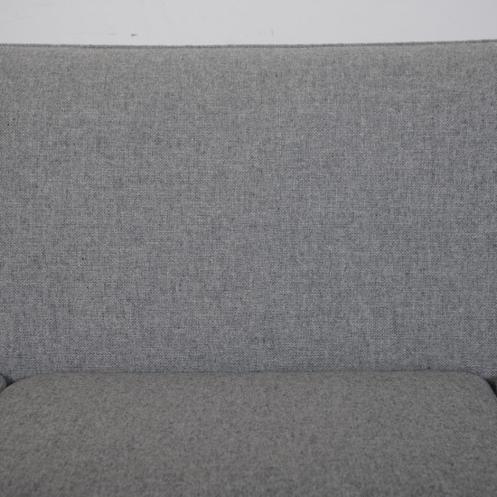 Illum Wikkelsø ML-90 3-personers sofa Nybetrukket med Hallingdal 130 stof 1960'erne