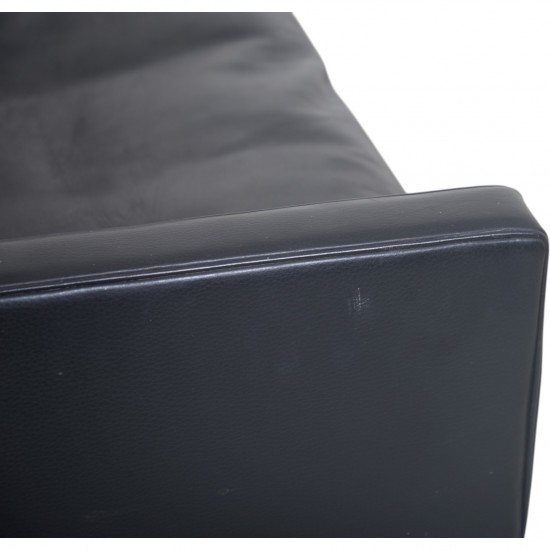 Poul Kjærholm PK31 2.personers sofa i sort aura læder 1988