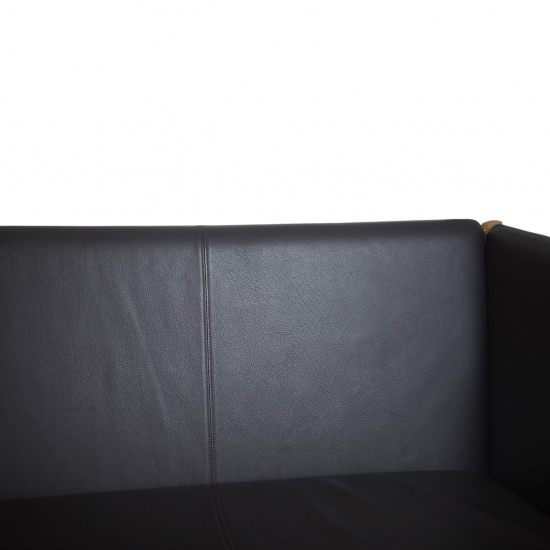 Erik Jørgensen 3 personers tremmesofa i mørkebrunt læder 2012