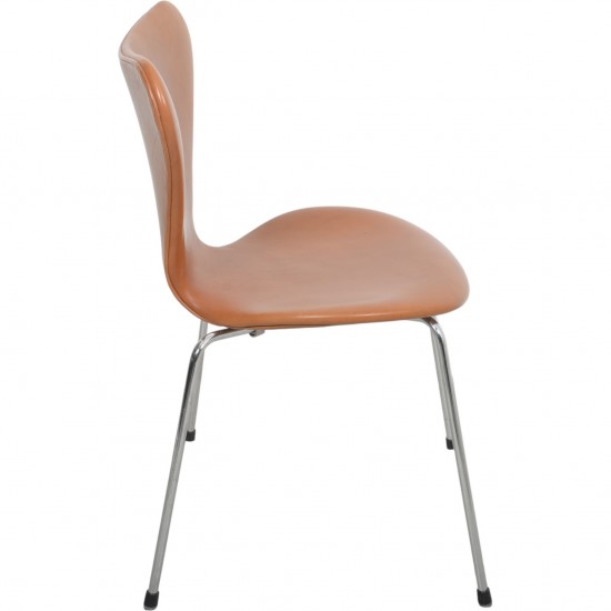 Sæt af 2 Arne Jacobsen Syver stole i cognac anilin læder 2000'erne