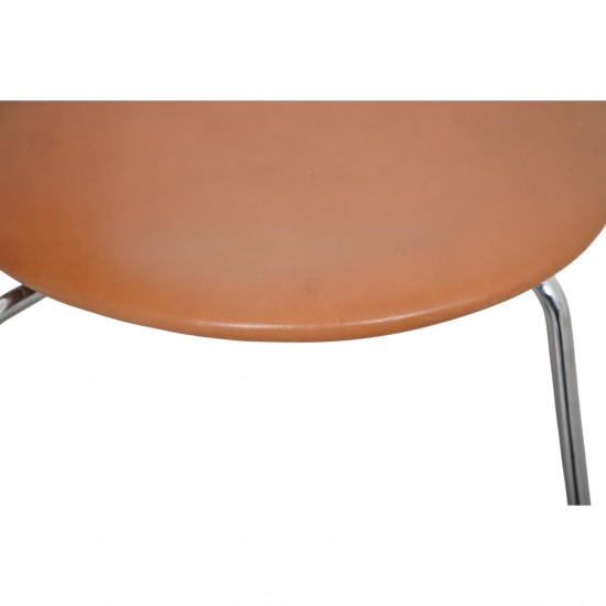 Sæt af 2 Arne Jacobsen Syver stole i cognac anilin læder 2000'erne