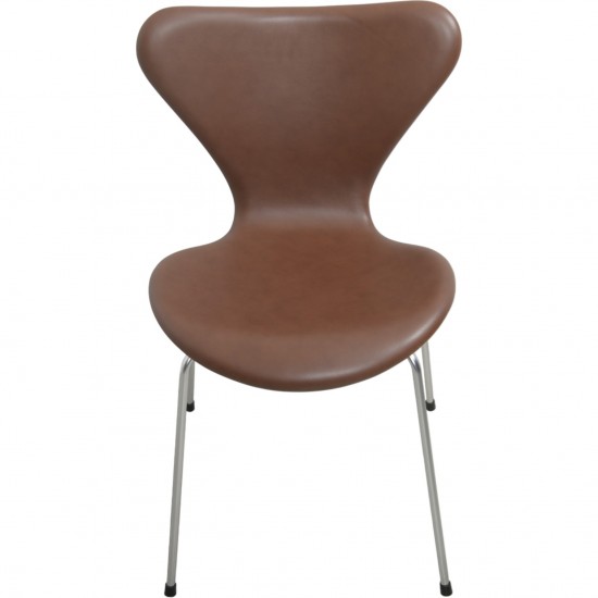 Sæt af 4 Arne Jacobsen Syver stole i mokka classic læder 2000'erne