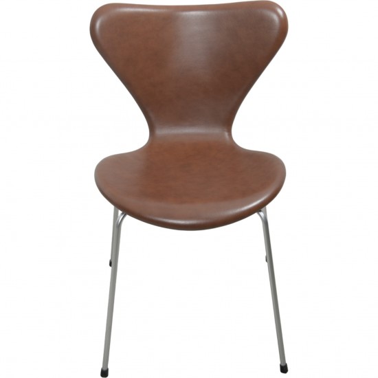Sæt af 4 Arne Jacobsen Syver stole i mokka classic læder 2000'erne