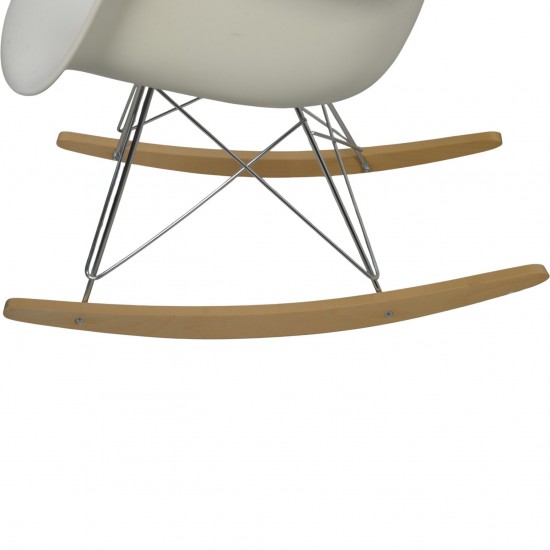 Charles Eames hvid DAW gyngestol 2009