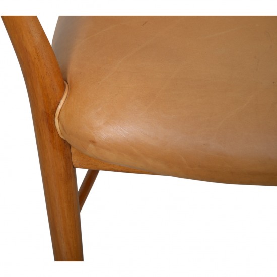 Finn Juhl NV46 armstol i valnød 1950'erne