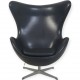 Arne Jacobsen Ægget stol i sort Elegance læder 2017