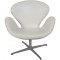 Arne Jacobsen Svane stol i hvidt læder 2010