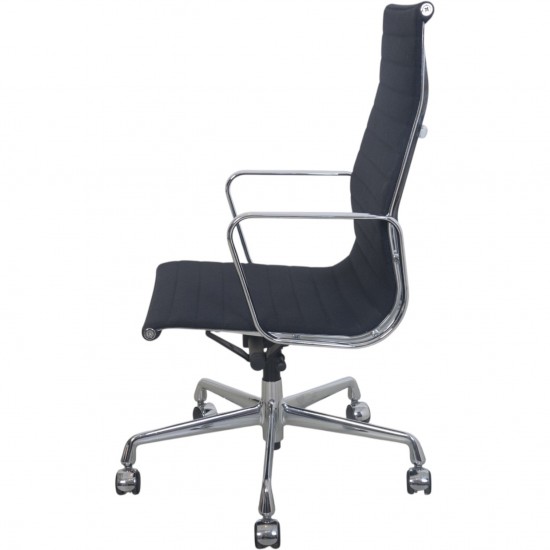 Charles Eames EA119 kontorstol i sort hopsack stof 2008