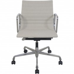 Charles Eames EA117 i lyst stof 2020