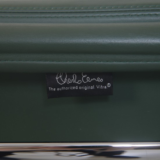 Charles Eames EA208 stol i grønt læder 2008