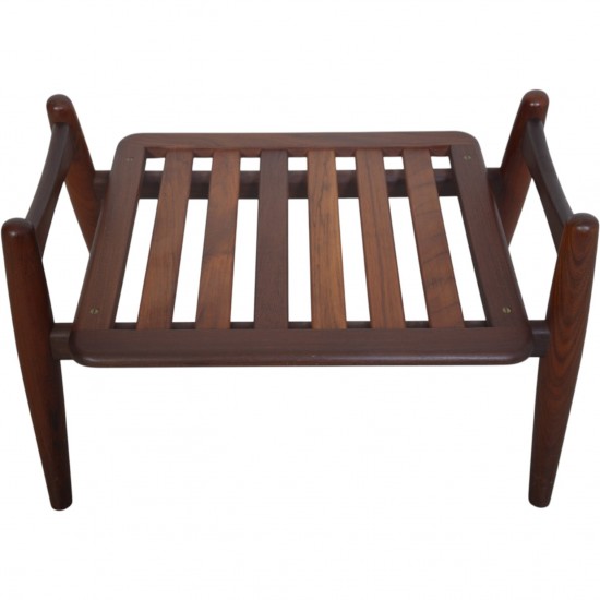 Hans Wegner GE240 skammel i teaktræ 1980'erne