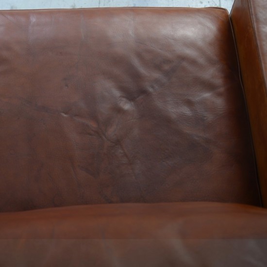 Poul Kjærholm PK31/2 sofa i patineret cognac læder 1970'erne