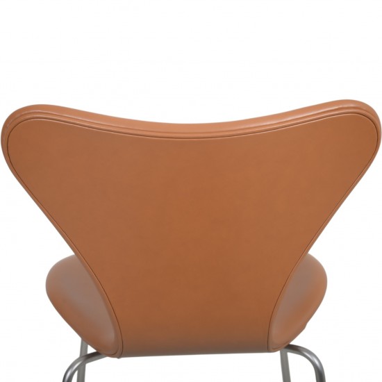 Sæt af 4 Arne Jacobsen Syver stole i cognac classic læder