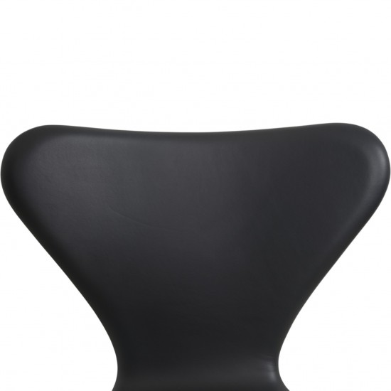 Sæt af 6 Arne Jacobsen Syver stole i sort classic læder