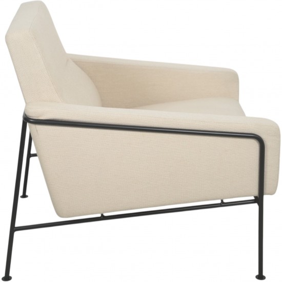 Arne Jacobsen 3301 Lufthavnsstol i beige stof 1970'erne