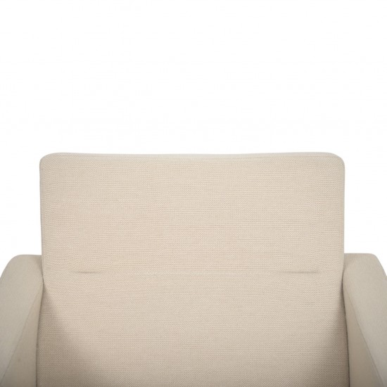 Arne Jacobsen 3301 Lufthavnsstol i beige stof 1970'erne