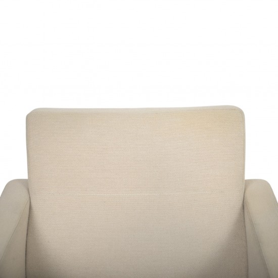 Arne Jacobsen 3301 Lufthavnsstol i beige stof 1970'erne