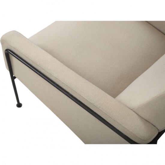 Arne Jacobsen 3301 Lufthavnsstol i beige stof 1970'erne