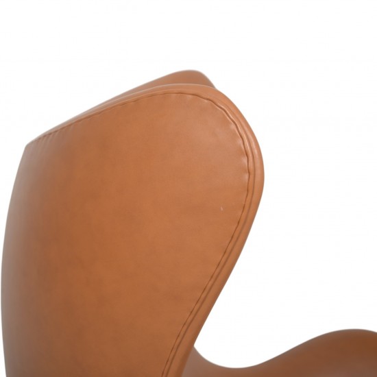 Arne Jacobsen Ægget stol i cognac classic læder 2000'erne