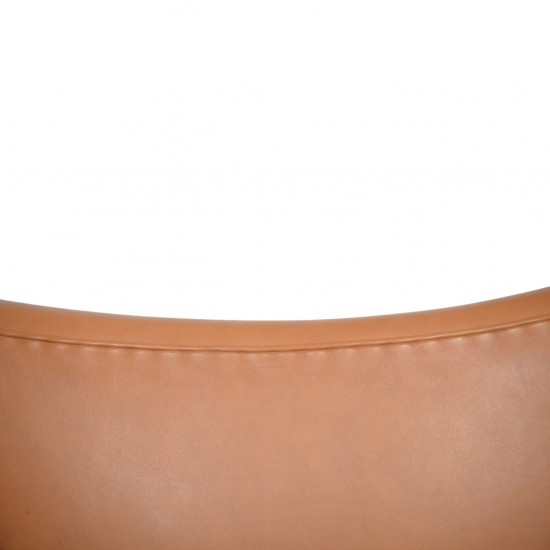 Arne Jacobsen Ægget stol i cognac classic læder 2000'erne